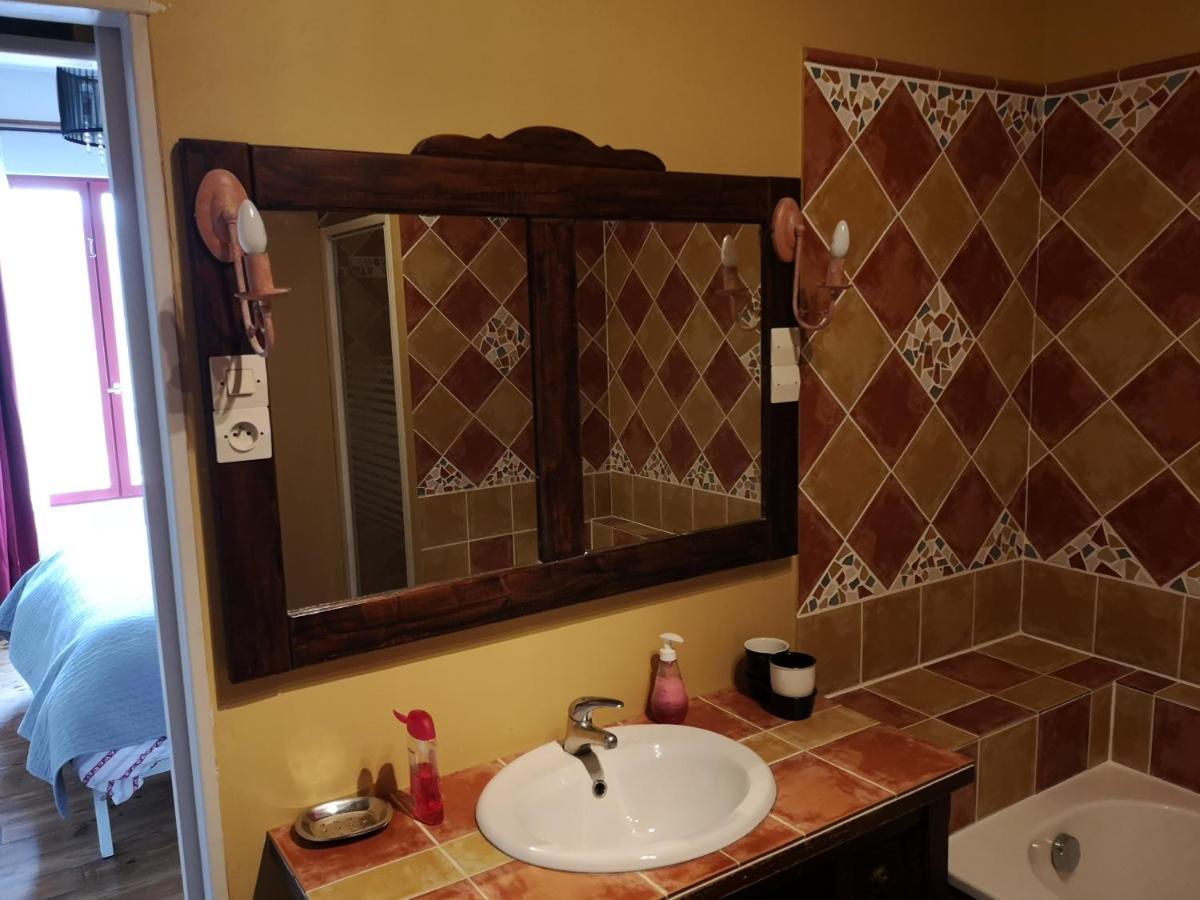 L'Ours Des Corbieres - Chambres D'Hotes Servies-en-Val Екстериор снимка